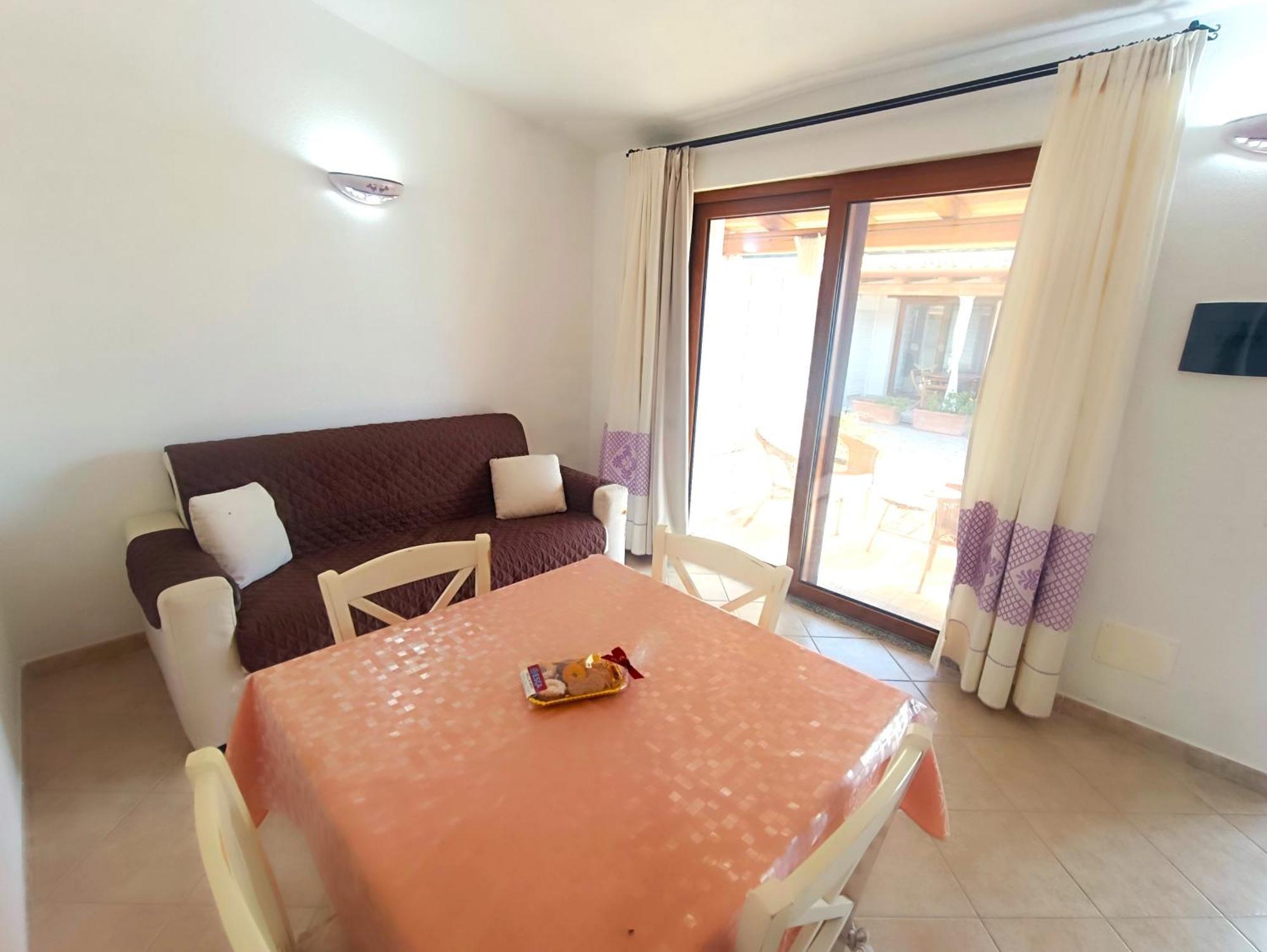 Case Vacanze Nioleo - Apartments And Pool 시니스콜라 외부 사진