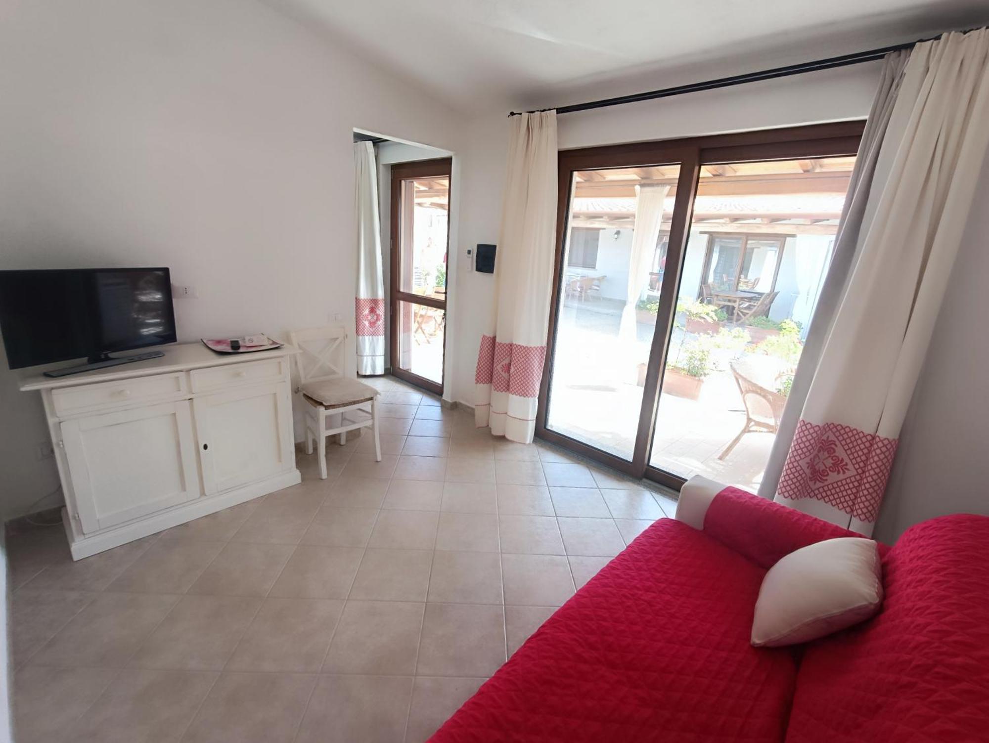 Case Vacanze Nioleo - Apartments And Pool 시니스콜라 외부 사진