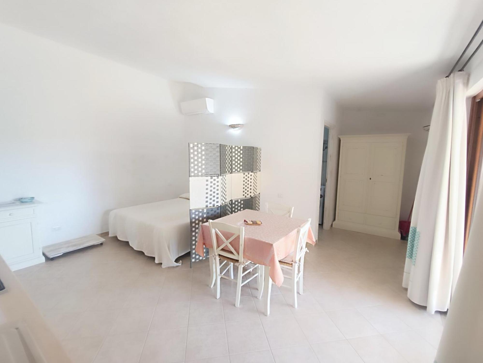 Case Vacanze Nioleo - Apartments And Pool 시니스콜라 외부 사진